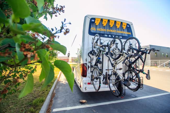 Vežkis dviratį autobusu į Palangą nemokamai